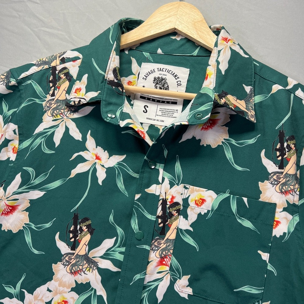 Savage Tacticians Shirt Mens Small Green Floral Short Sleeve Snap Up Hawaiian